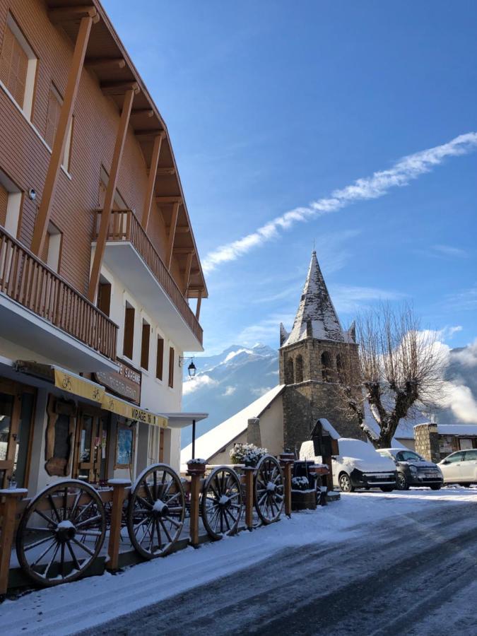 Appartement Rez De Jardin Montee De L'Alpe D'Huez La Garde  Exteriör bild
