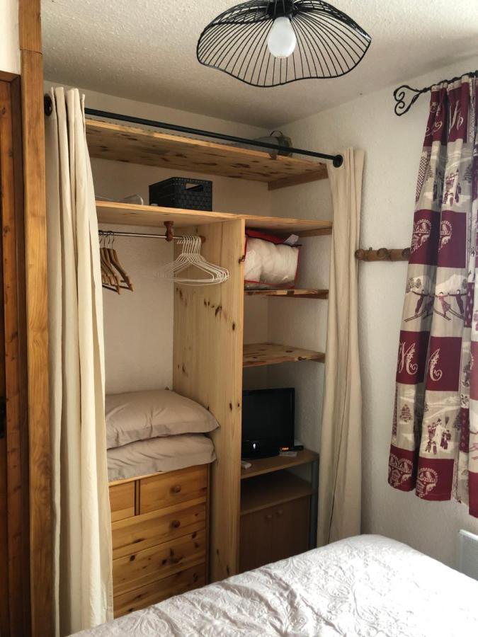 Appartement Rez De Jardin Montee De L'Alpe D'Huez La Garde  Exteriör bild