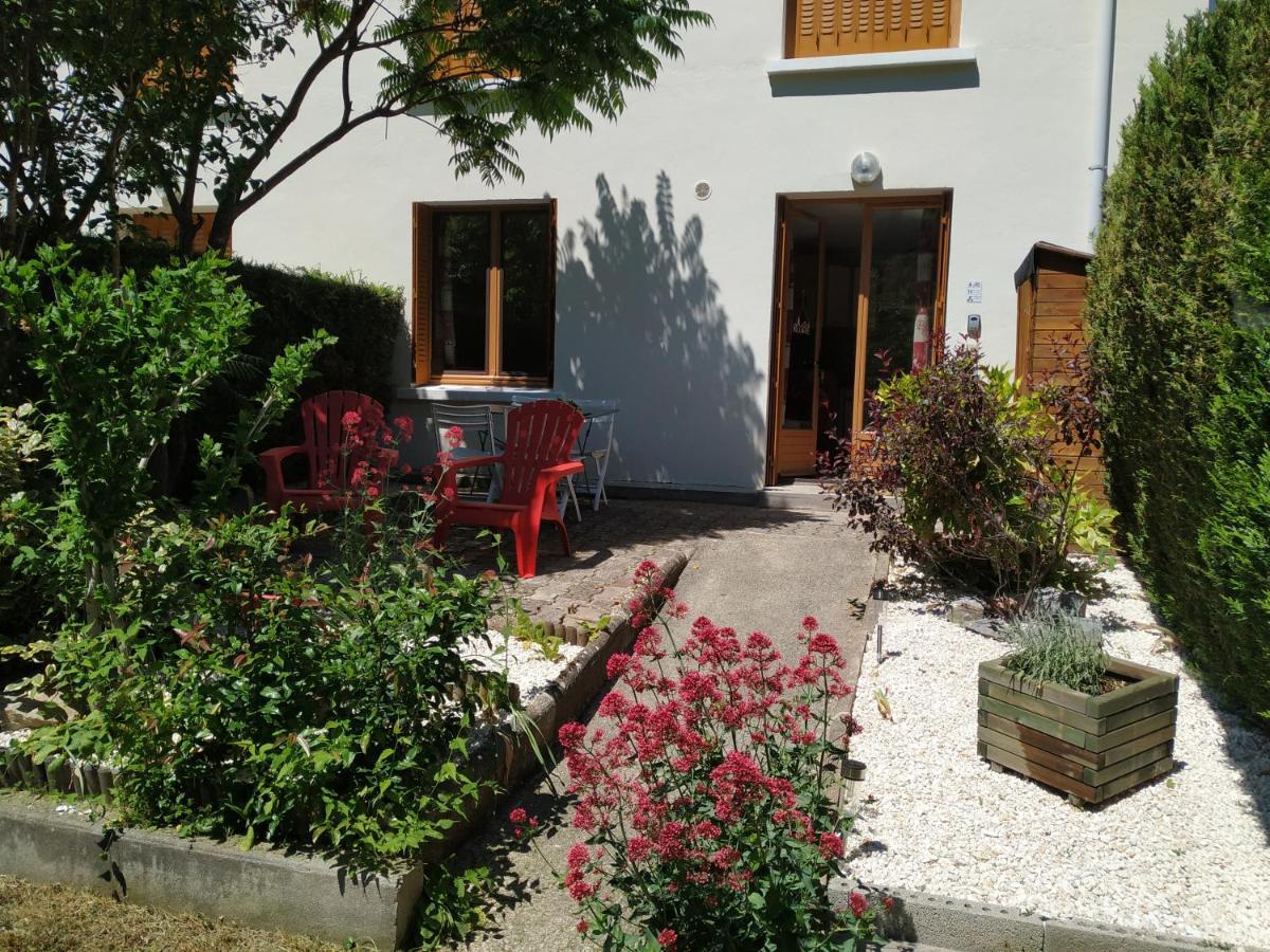 Appartement Rez De Jardin Montee De L'Alpe D'Huez La Garde  Exteriör bild