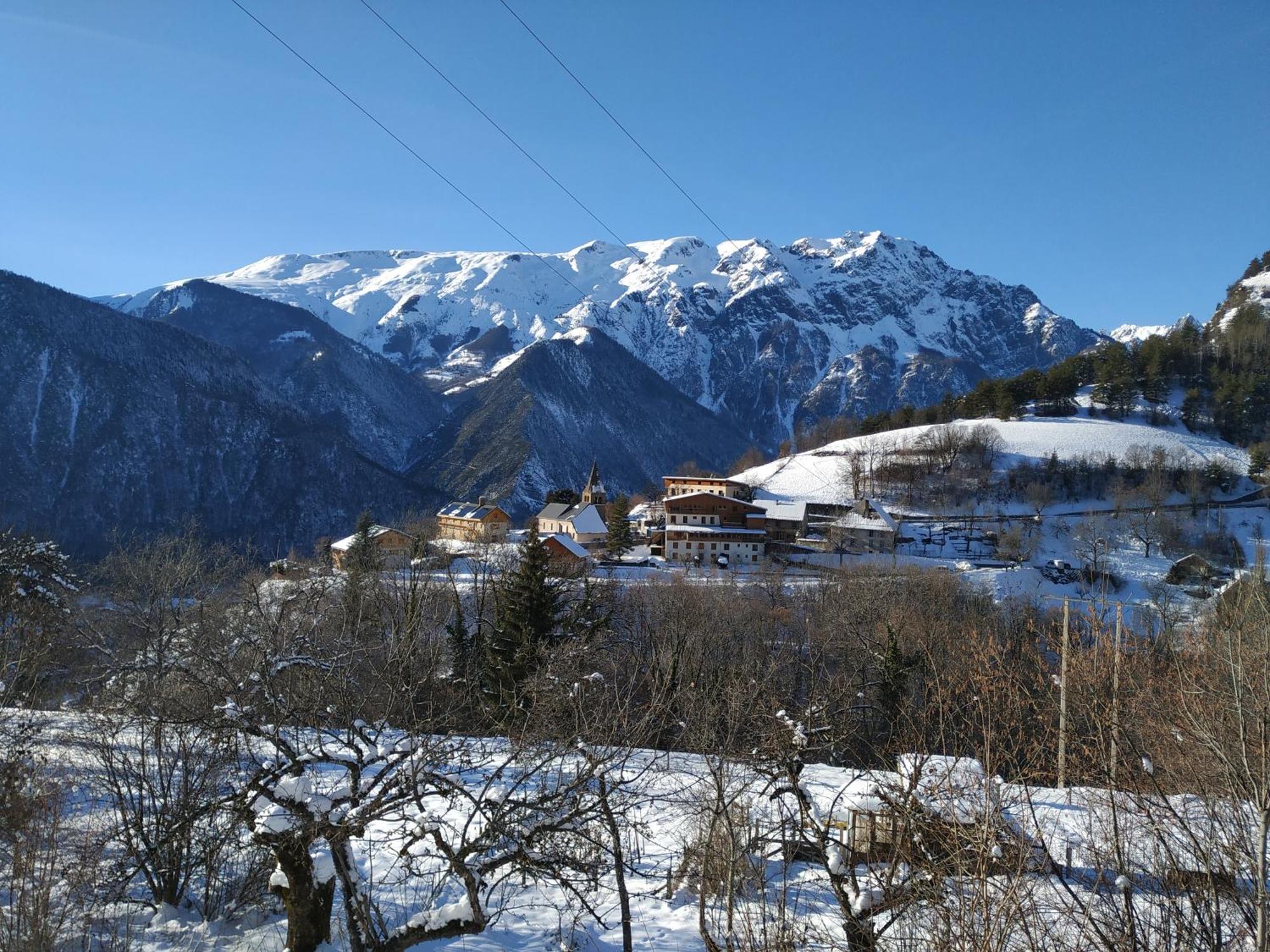 Appartement Rez De Jardin Montee De L'Alpe D'Huez La Garde  Exteriör bild